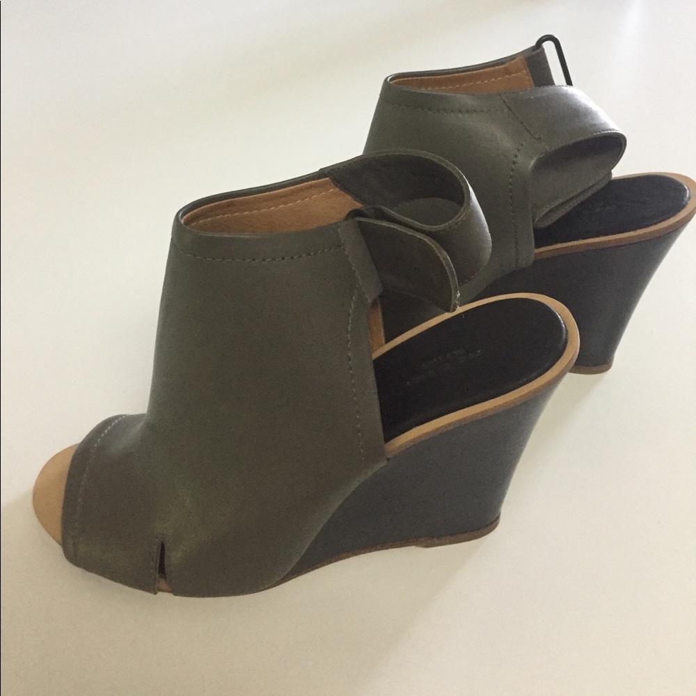 Rag and Bone Wembly Wedges - NEW